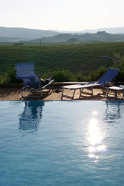 PoolToscana2011_2.jpg